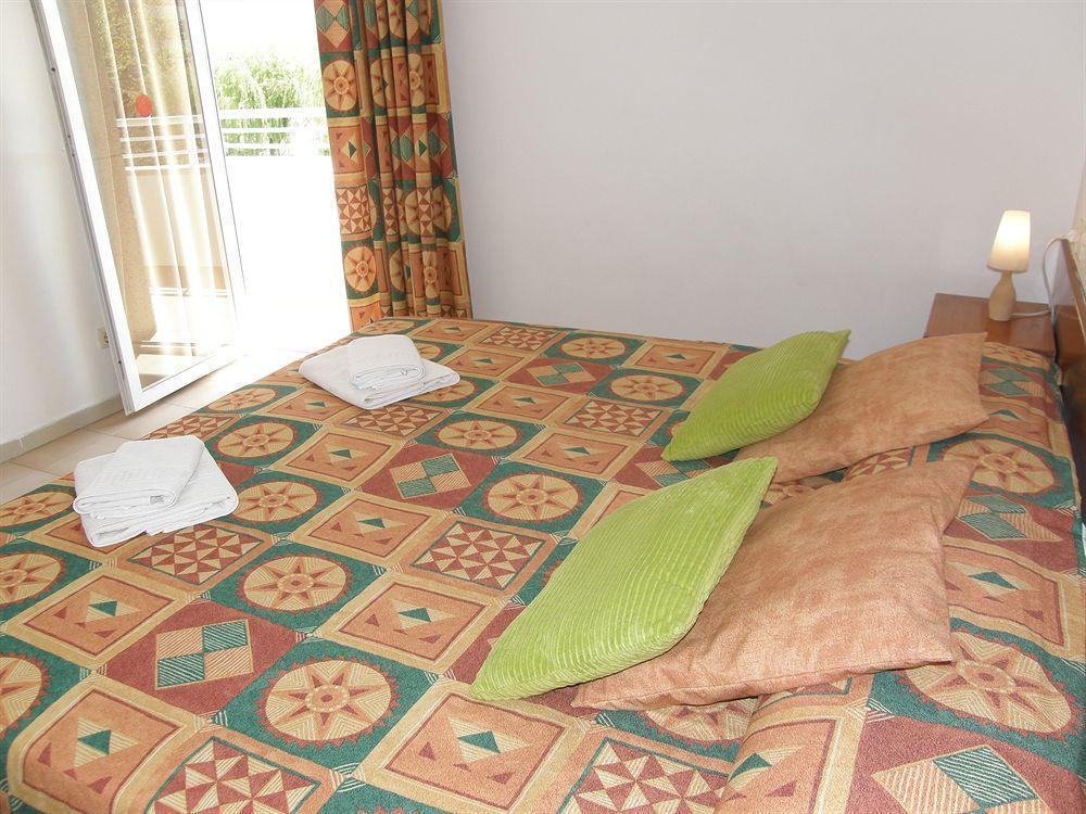 Apartamentos Miami L'Estartit Esterno foto